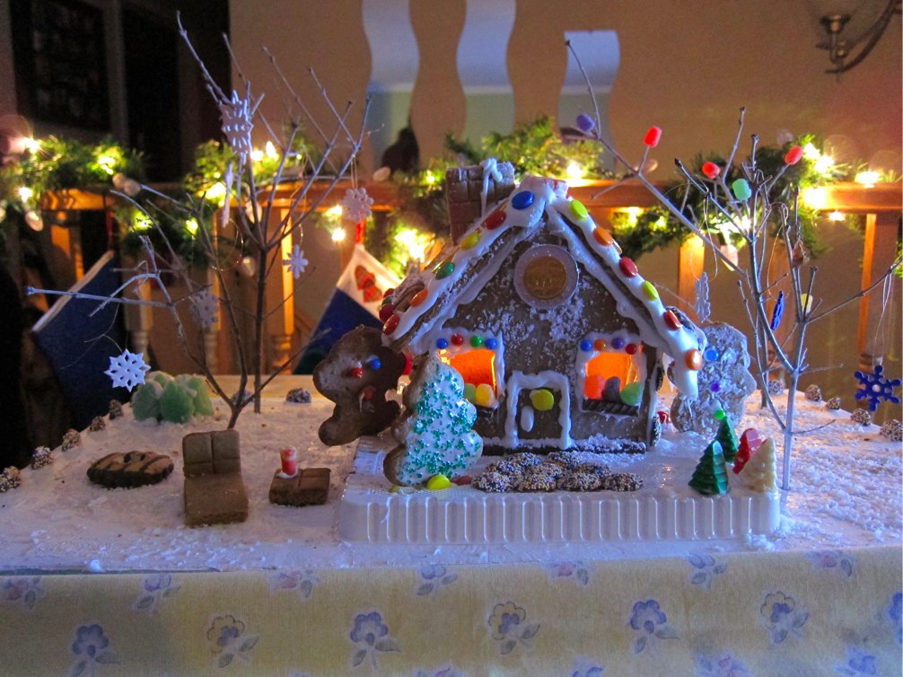 Gingerbread house competition vote