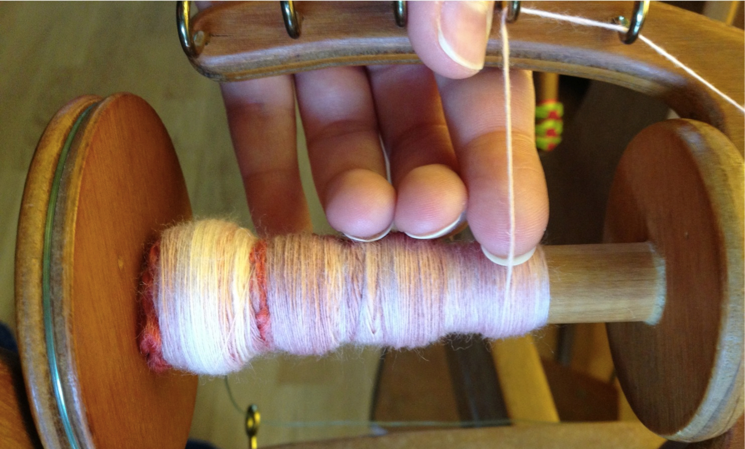 Spinning: Blink handspun yarn & Finest Polwarth